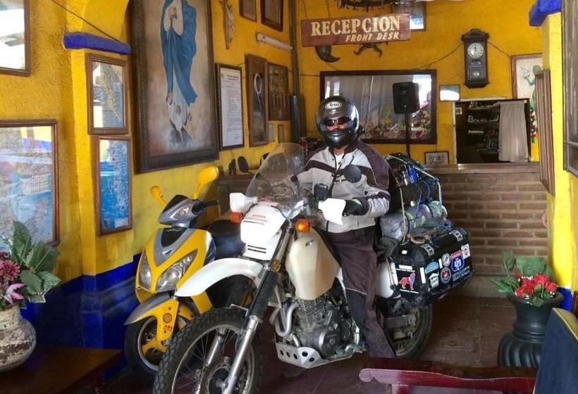 هتل Pension California