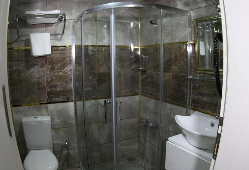 هتل Sehri̇ Zade Yalisi