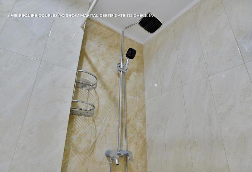 בית מלון כפרי Zen Rooms Pogung Syariah