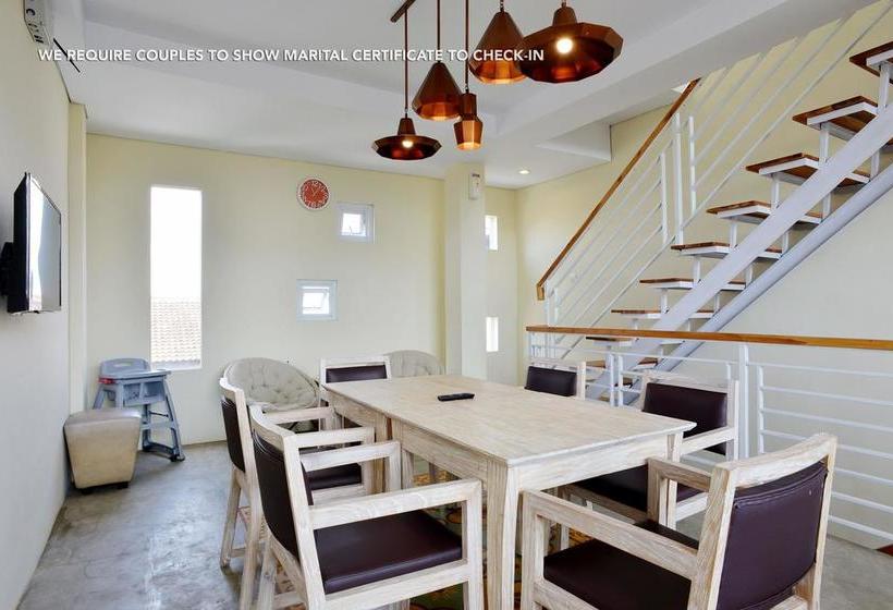 בית מלון כפרי Zen Rooms Pogung Syariah