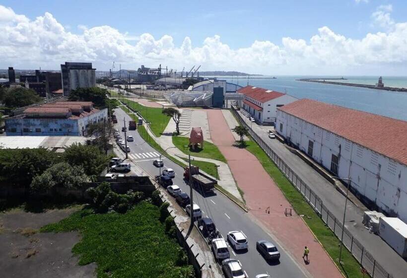 Mangue Oranje Hostel