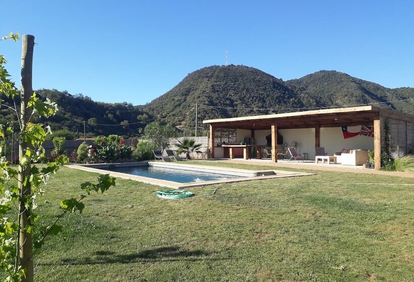 تختخواب و صبحانه Callihue Lodge