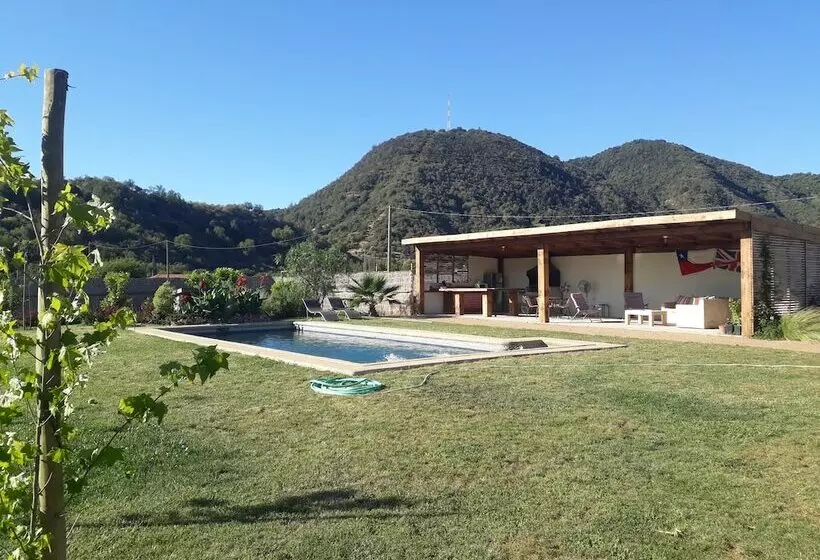 تختخواب و صبحانه Callihue Lodge
