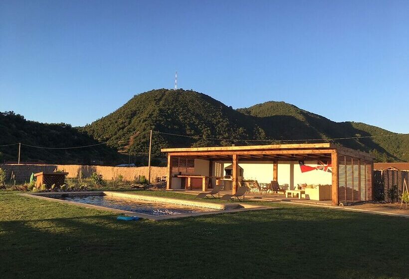 تختخواب و صبحانه Callihue Lodge