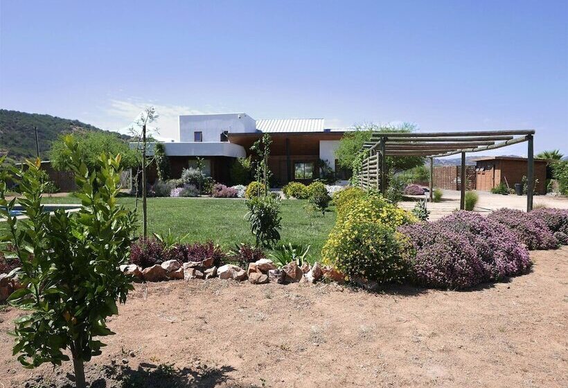 تختخواب و صبحانه Callihue Lodge