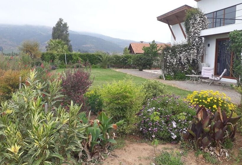 تختخواب و صبحانه Callihue Lodge