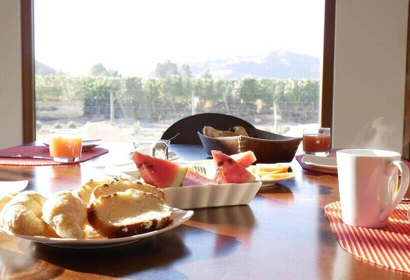 تختخواب و صبحانه Callihue Lodge