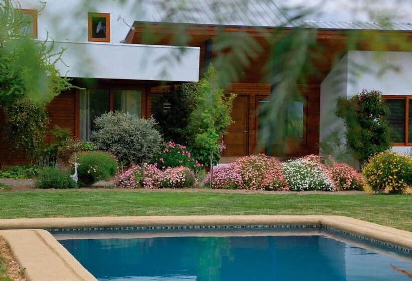 تختخواب و صبحانه Callihue Lodge