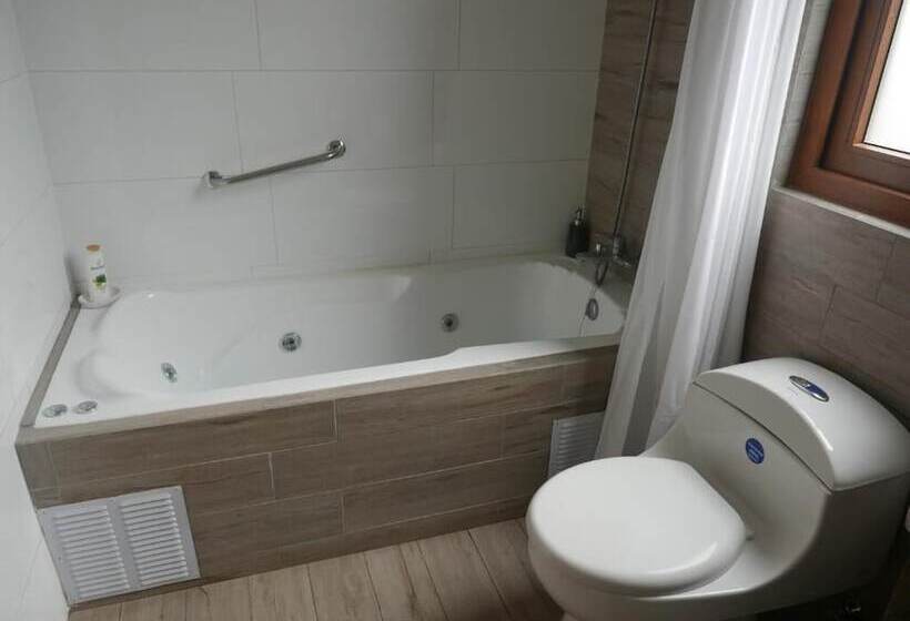 تختخواب و صبحانه Callihue Lodge