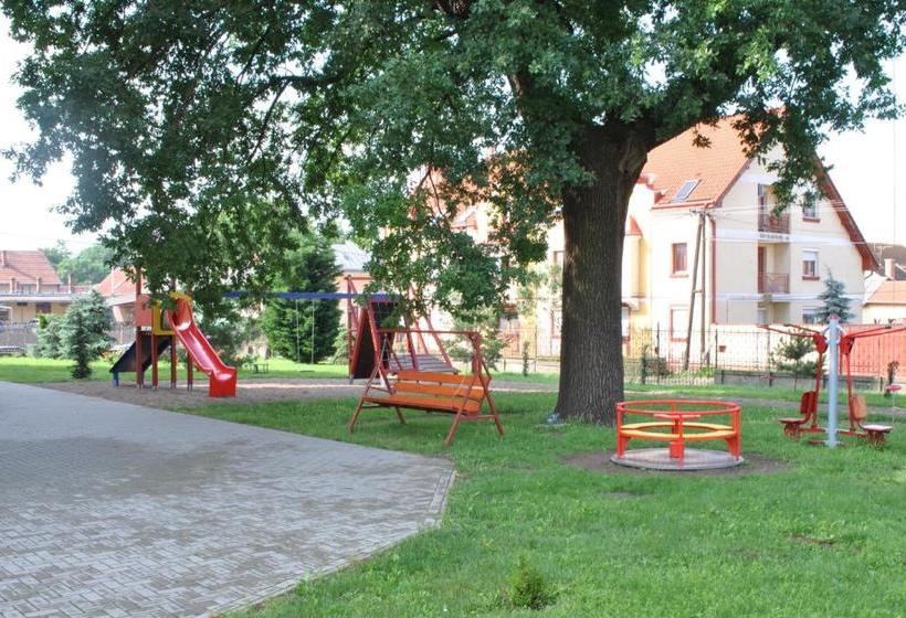 مبيت وإفطار Mamre Szálló