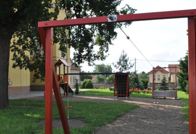 مبيت وإفطار Mamre Szálló