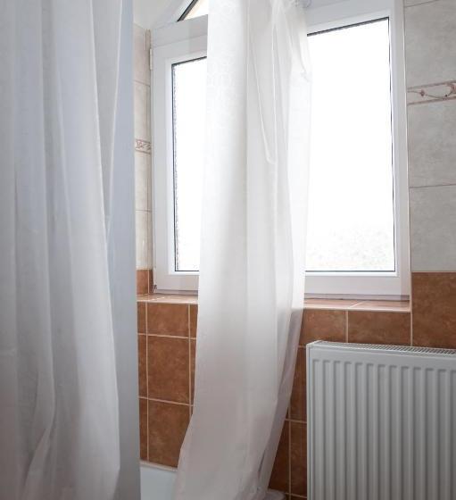 مبيت وإفطار Mamre Szálló