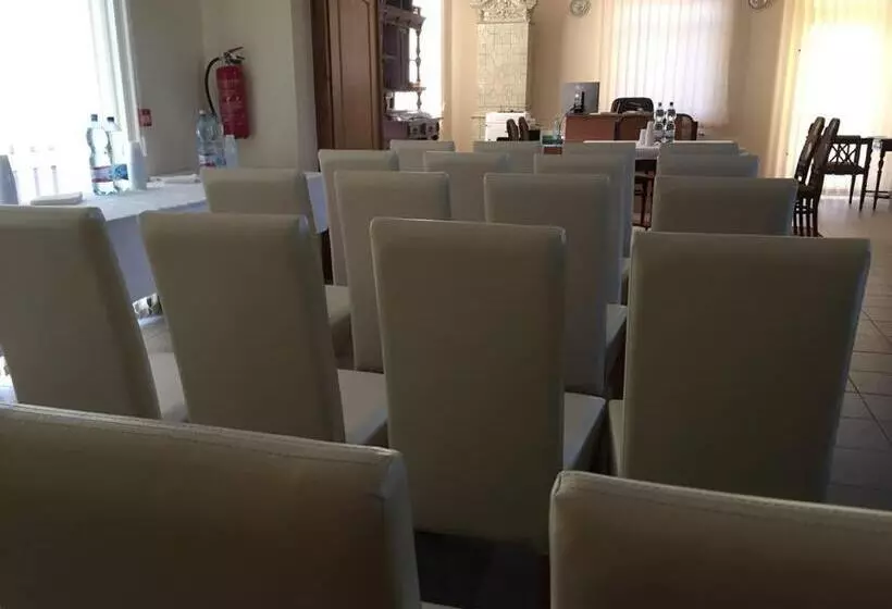 Aamiaismajoitus (B&B) Mamre Szálló