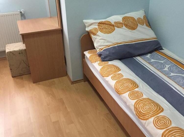 مبيت وإفطار Mamre Szálló