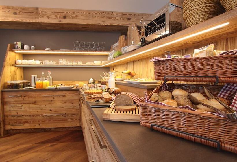 Dolomites B&b   Suites, Apartments And Spa