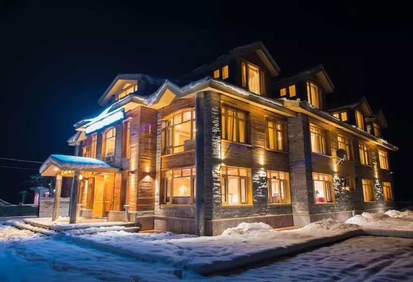 Hotelli Imperial Resorts