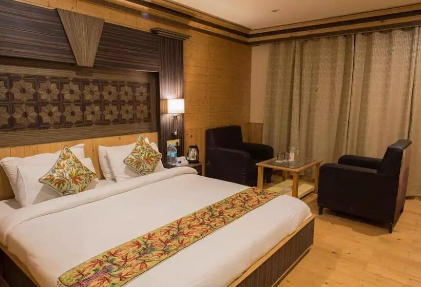 Hotelli Imperial Resorts