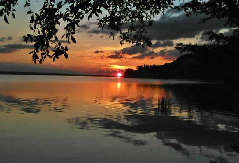 هتل Posada Del Cerro