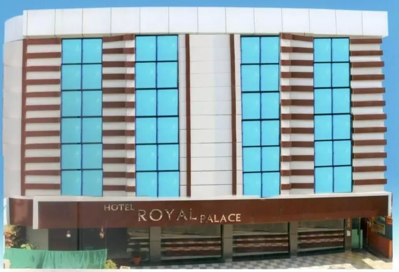 ホテル Royal Palace
