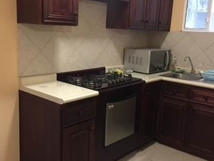 Otel Y Estancia 24 7