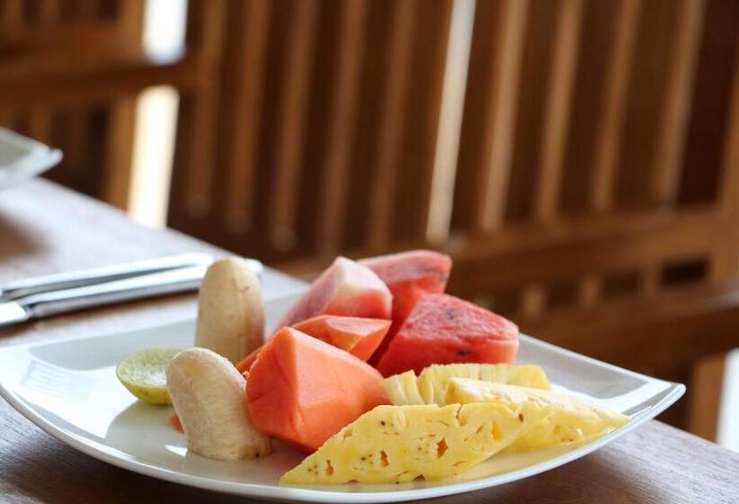 Курорт Twenty Two Weligambay