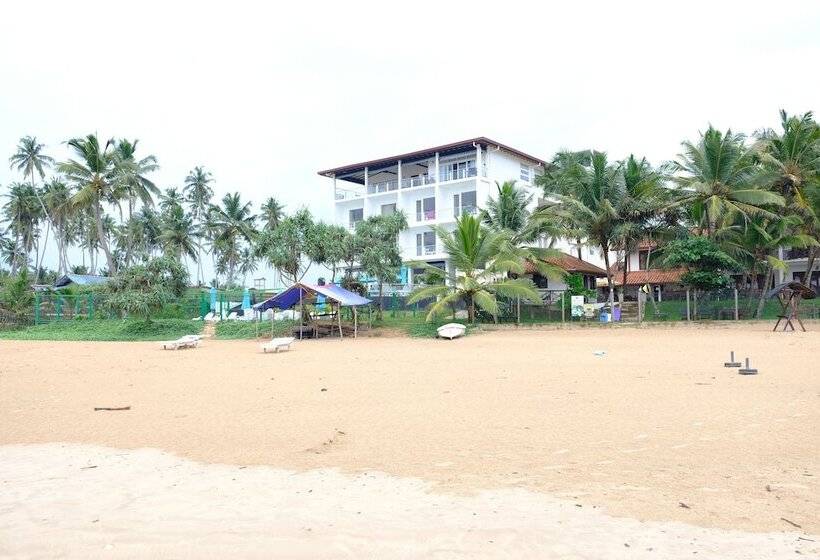 Курорт Twenty Two Weligambay