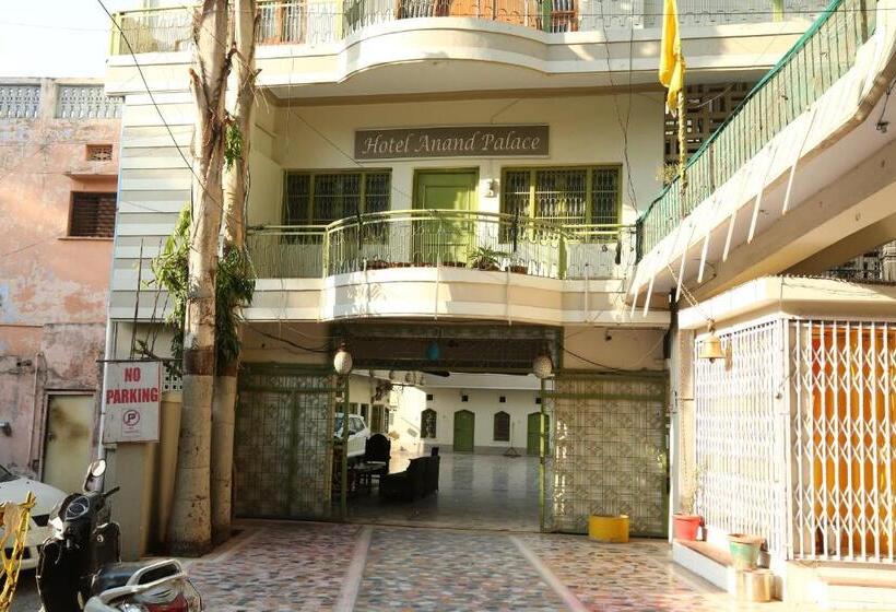 בית מלון כפרי Anand Palace