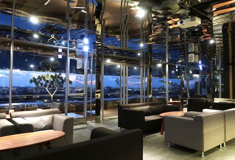 酒店 Orient Luxury