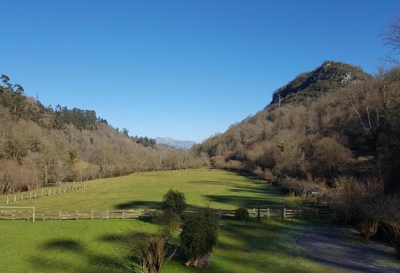 فندق Rural Casa Cueto