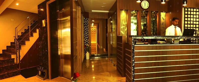 Отель Santhi Bhavan