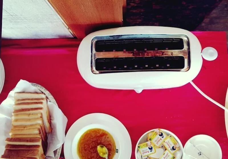 Отель Santhi Bhavan