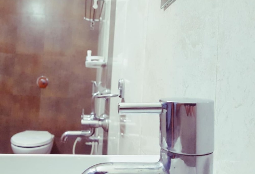 Отель Santhi Bhavan