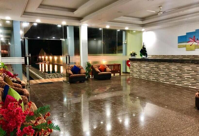 فندق Serenade Beach