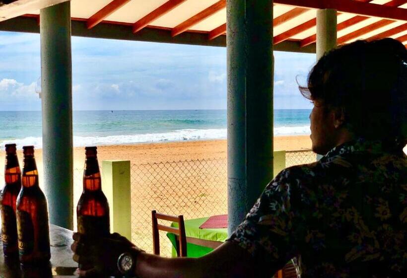 فندق Serenade Beach