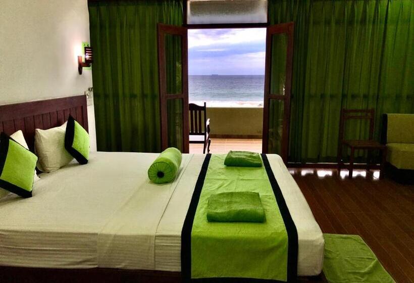 فندق Serenade Beach