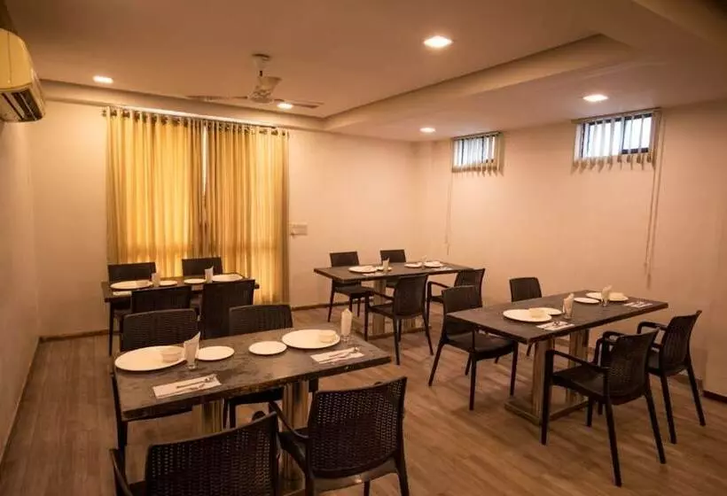 Hotelli Shrimad Residency