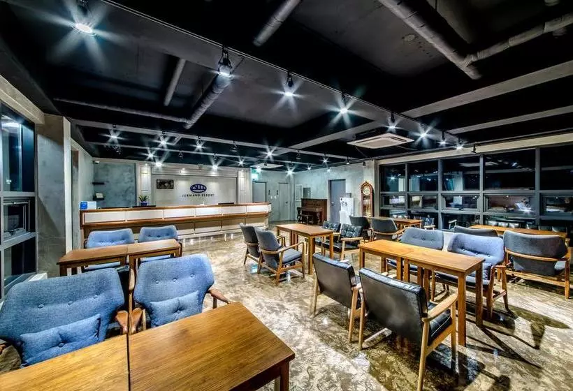 Jeju Jukwang Resort