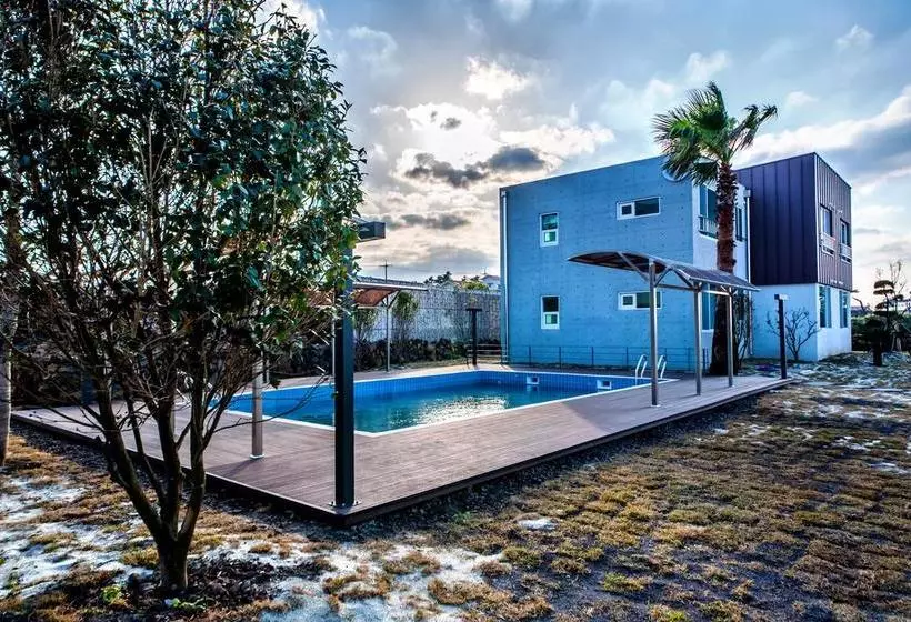 Jeju Jukwang Resort