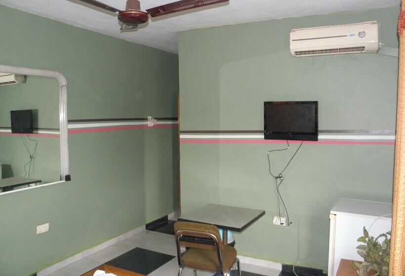 Open Space Hotel Kumasi