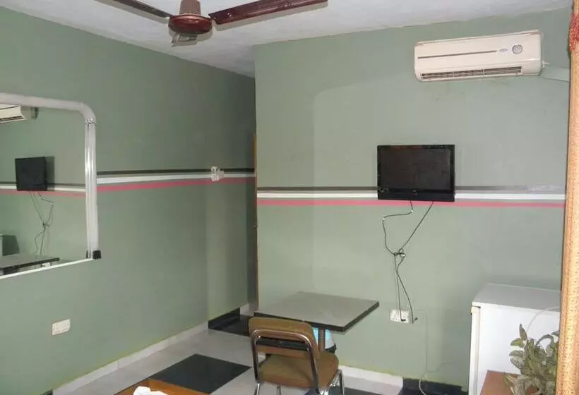 Open Space Hotel Kumasi