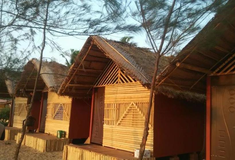 אתר נופש Campcee By Gokarna Adventure