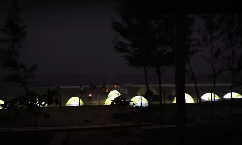 リゾートホテル Campcee By Gokarna Adventure
