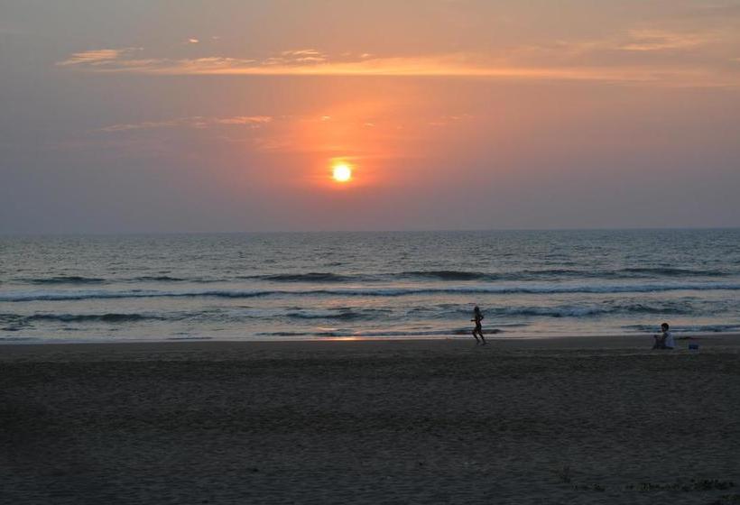 אתר נופש Campcee By Gokarna Adventure