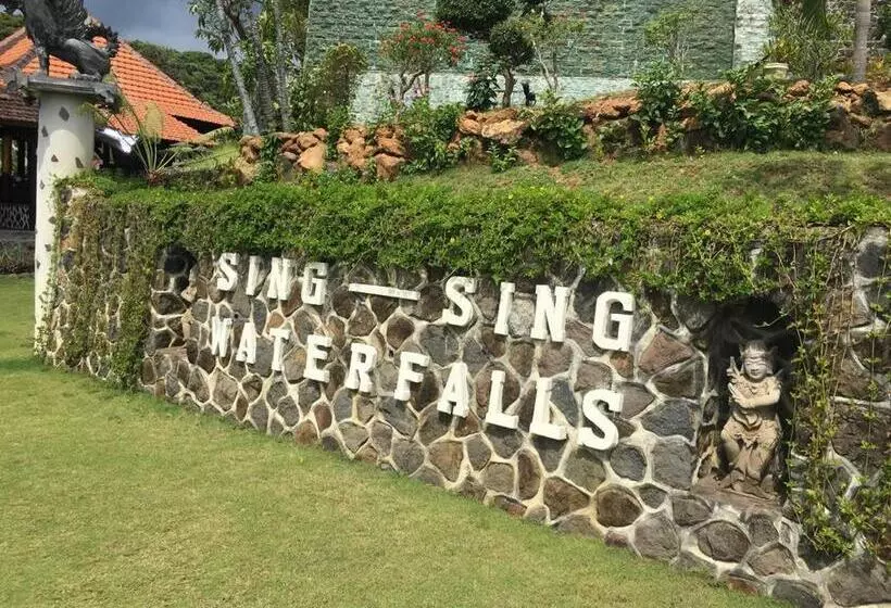Sing Sing Resort Lovina