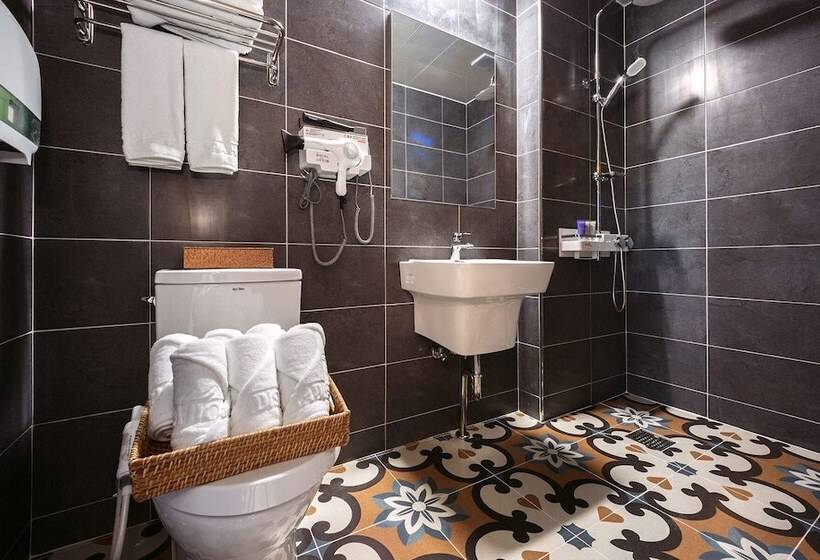 Yeosu Paradise Spa Pension