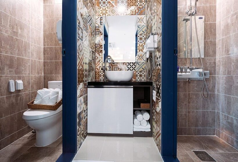 Yeosu Paradise Spa Pension