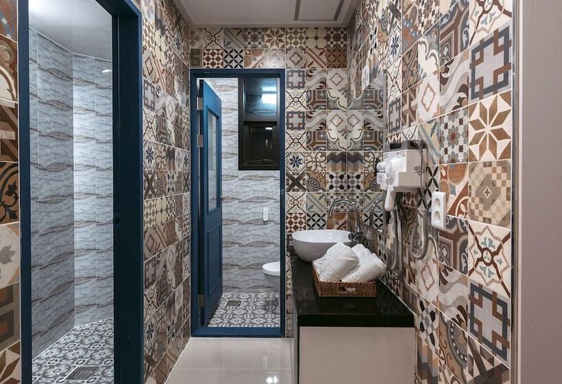 Yeosu Paradise Spa Pension