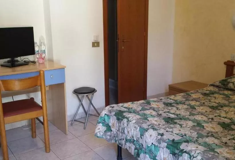 Hotelli Albergo Ristorante Lavedo