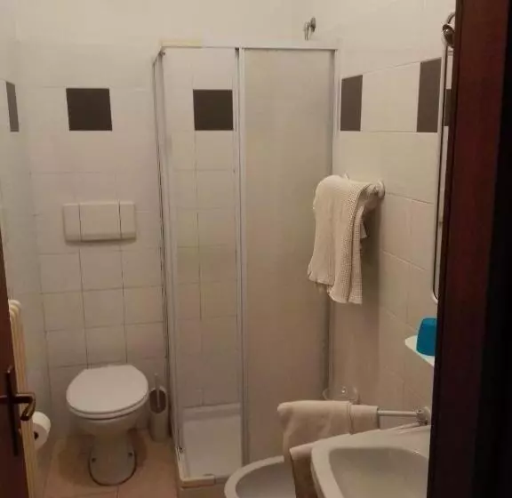 Hotelli Albergo Ristorante Lavedo