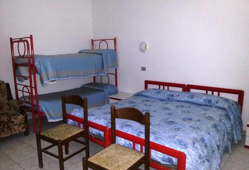 호텔 Albergo Ristorante Lavedo